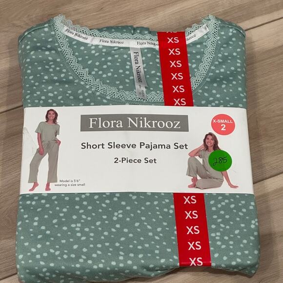 Flora Nikrooz Short Sleeve 2-Piece Pajama Set Women’s XS Green Dot Print - Picture 1 of 3